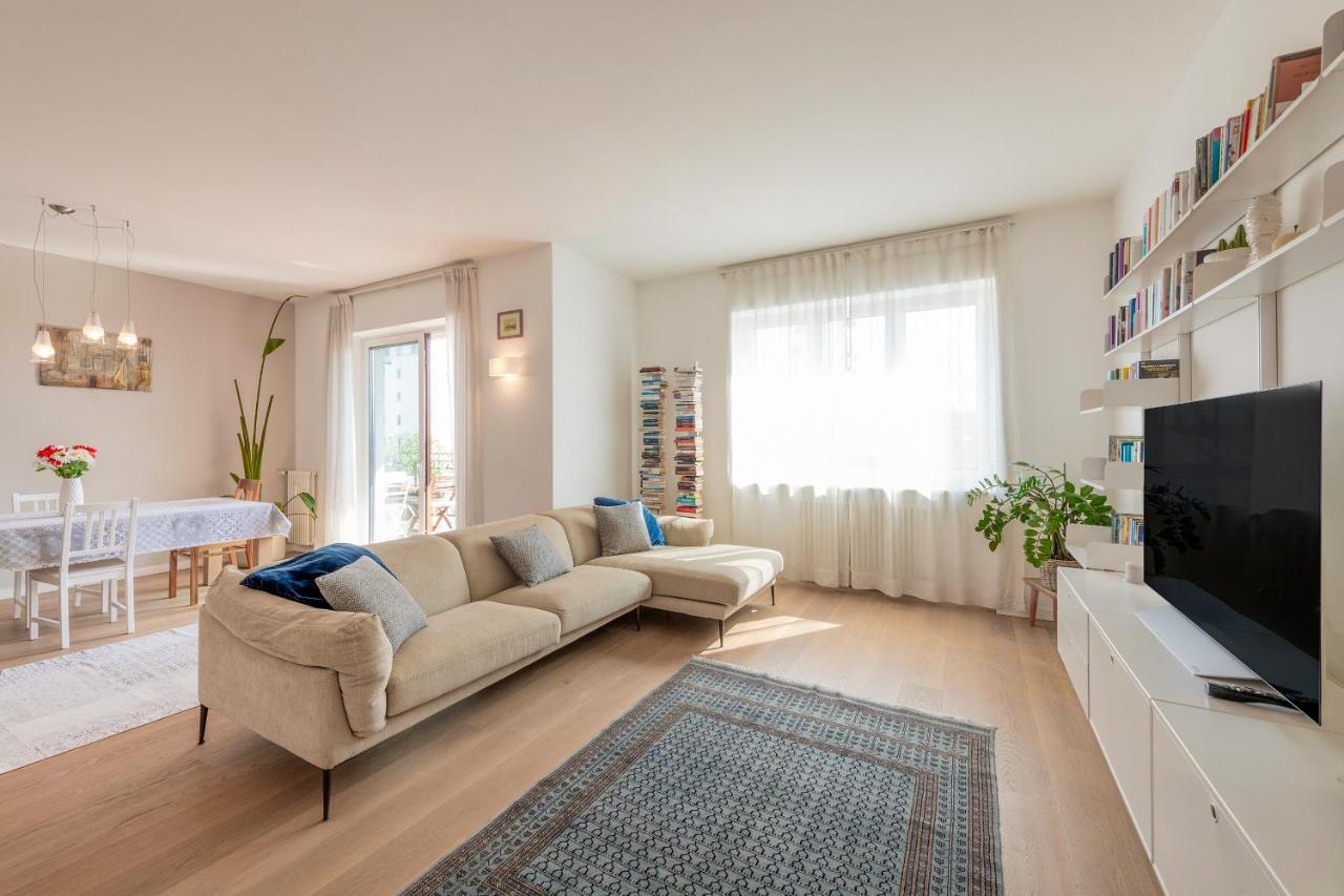 Appartement Ferrucci, 10 - Elegante Oasi Urbana A *